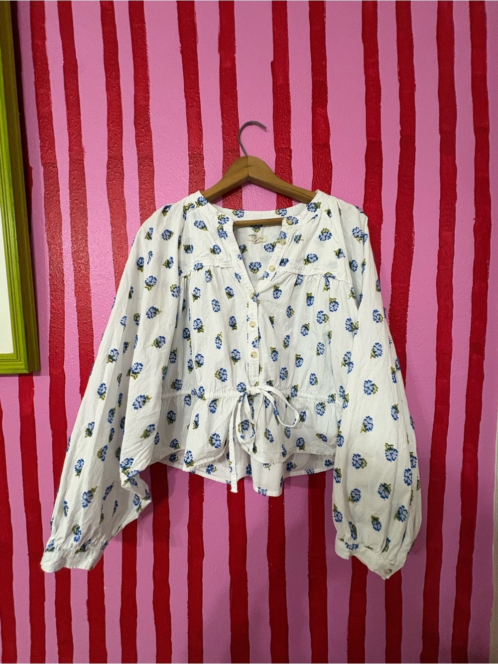 Pilcro White Button-Front Peasant Blouse with Blue Floral Print